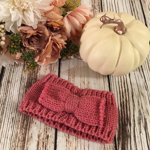 Accessories - ONE LEFT! Bow Headband - Pink